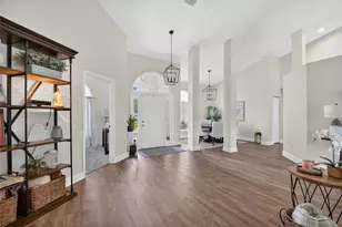 3903 SE 38th Loop, Ocala, FL 34480 - Photo 5