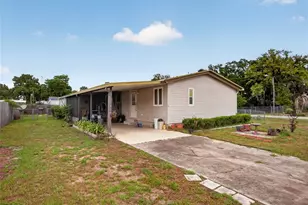 11118 SE 66th Terrace, Belleview, FL 34420 - Photo 3