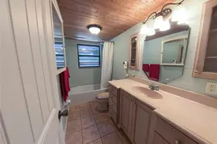 2501 Gator Ln, Groveland, FL 34736 - Photo 21