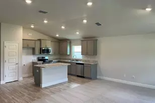 2202 NW 23rd Loop, Ocala, FL 34475 - Photo 7