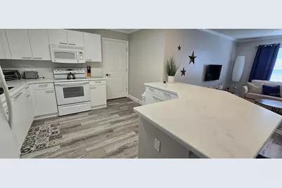 [Address not provided], The Villages, FL 32162 - Photo 5
