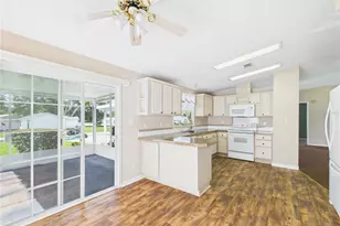 7875 SW 5th Pl, Ocala, FL 34474 - Photo 9