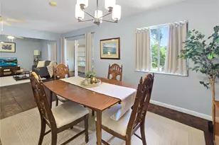 553 Fairways Cir, Ocala, FL 34472 - Photo 11