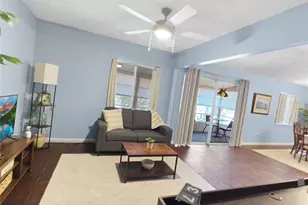 553 Fairways Cir, Ocala, FL 34472 - Photo 5
