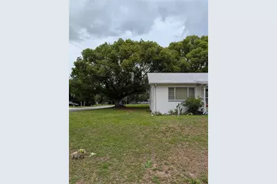 11240 SE 53rd Court, Belleview, FL 34420 - Photo 5