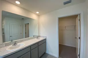 2113 NW 247th Dr, Newberry, FL 32669 - Photo 23