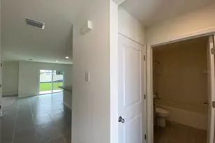 2113 NW 247th Dr, Newberry, FL 32669 - Photo 3