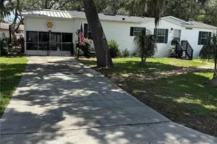 2391 SE 176th Ave, Silver Springs, FL 34488 - Photo 1