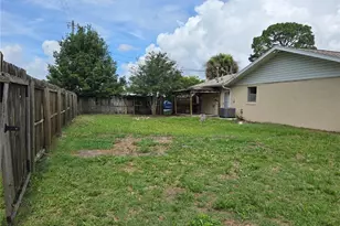 13553 SE 39th Terrace, Summerfield, FL 34491 - Photo 5