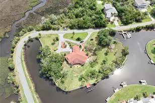 11580 W Dixie Shores Dr, Crystal River, FL 34429 - Photo 3