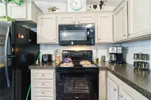 13215 NE 41st St, Silver Springs, FL 34488 - Photo 23