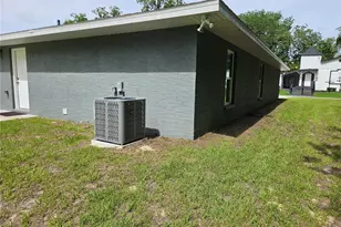 51 NE 10th St, Williston, FL 32696 - Photo 7