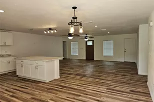 51 NE 10th St, Williston, FL 32696 - Photo 9
