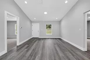 24388 NW Geranium Ave, Dunnellon, FL 34431 - Photo 13