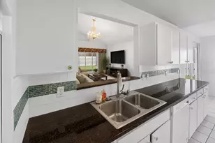 2414 SW 20th Ct, Ocala, FL 34471 - Photo 11