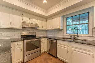 645 SE 21st Pl, Ocala, FL 34471 - Photo 11