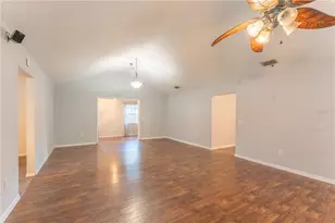645 SE 21st Pl, Ocala, FL 34471 - Photo 9
