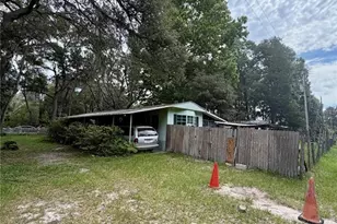11710 NE 222nd Ln, Fort Mc Coy, FL 32134 - Photo 15