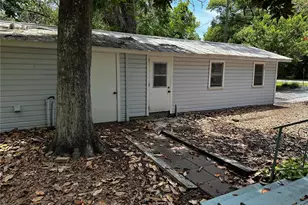 142 NW 2nd Ave, Williston, FL 32696 - Photo 9