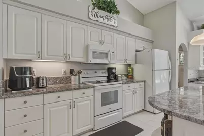 8710 SW 190th Circle, Dunnellon, FL 34432 - Photo 9