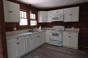 11280 NE Hwy 314, Silver Springs, FL 34488 - Photo 9