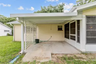 8796 SW 91 St, Ocala, FL 34481 - Photo 5
