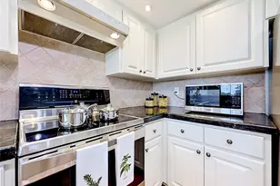 6042 Topsail Rd, Lady Lake, FL 32159 - Photo 23