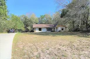 9731 SW 200th Ct, Dunnellon, FL 34431 - Photo 15