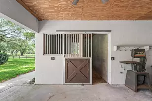 10871 SE County Rd 326, Morriston, FL 32668 - Photo 67