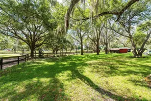 10871 SE County Rd 326, Morriston, FL 32668 - Photo 59