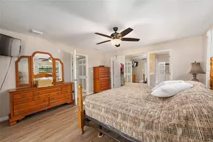 10871 SE County Rd 326, Morriston, FL 32668 - Photo 35