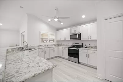 10367 Addison Shore Way, Oxford, FL 34484 - Photo 9