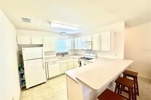 892 Nash Loop, The Villages, FL 32162 - Photo 5
