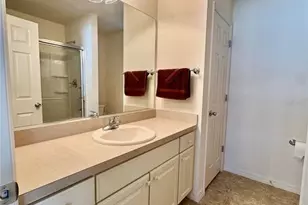892 Nash Loop, The Villages, FL 32162 - Photo 9