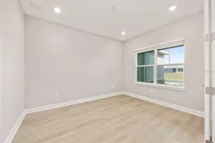 10681 SW 102nd Ln, Ocala, FL 34481 - Photo 9