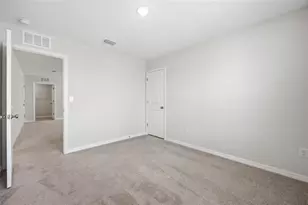 37114 Sagemoor Dr, Zephyrhills, FL 33541 - Photo 37