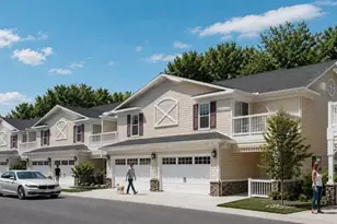 2811 NE 52nd Ct, Silver Springs, FL 34488 - Photo 1