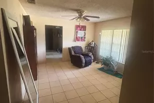 2105 SW 5th St, Ocala, FL 34471 - Photo 11
