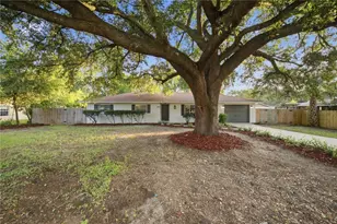 5611 NE 5th Pl, Ocala, FL 34470 - Photo 7