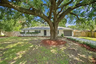 5611 NE 5th Pl, Ocala, FL 34470 - Photo 3