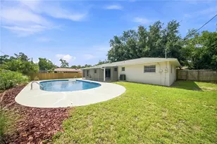 5611 NE 5th Pl, Ocala, FL 34470 - Photo 25