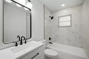 5611 NE 5th Pl, Ocala, FL 34470 - Photo 17