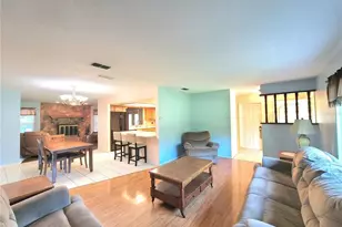19725 SW Beach Blvd, Dunnellon, FL 34431 - Photo 5
