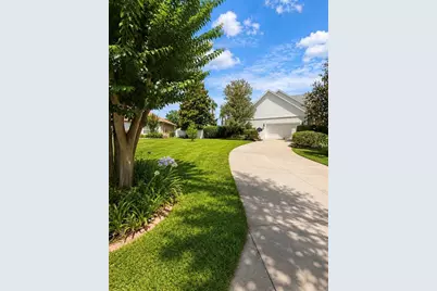 10384 SE 41st Terrace, Belleview, FL 34420 - Photo 3