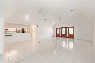 2657 W Hampshire St, Inverness, FL 34453 - Photo 9