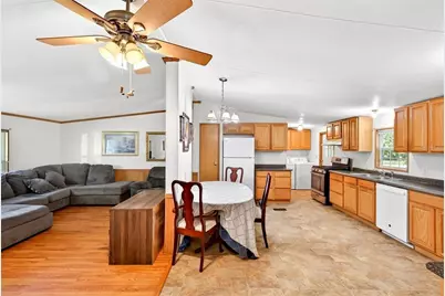 16240 NE 141st Terrace, Fort Mc Coy, FL 32134 - Photo 11