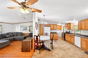 16240 NE 141st Terrace, Fort Mc Coy, FL 32134 - Photo 11