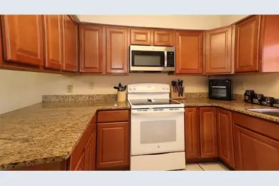 16885 SE 71st Street, Ocklawaha, FL 32179 - Photo 9