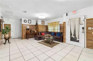613 Forest Hills Dr, Brandon, FL 33510 - Photo 5