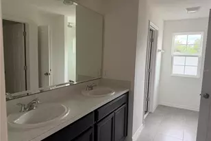 911 Avenal Ln, Davenport, FL 33837 - Photo 11
